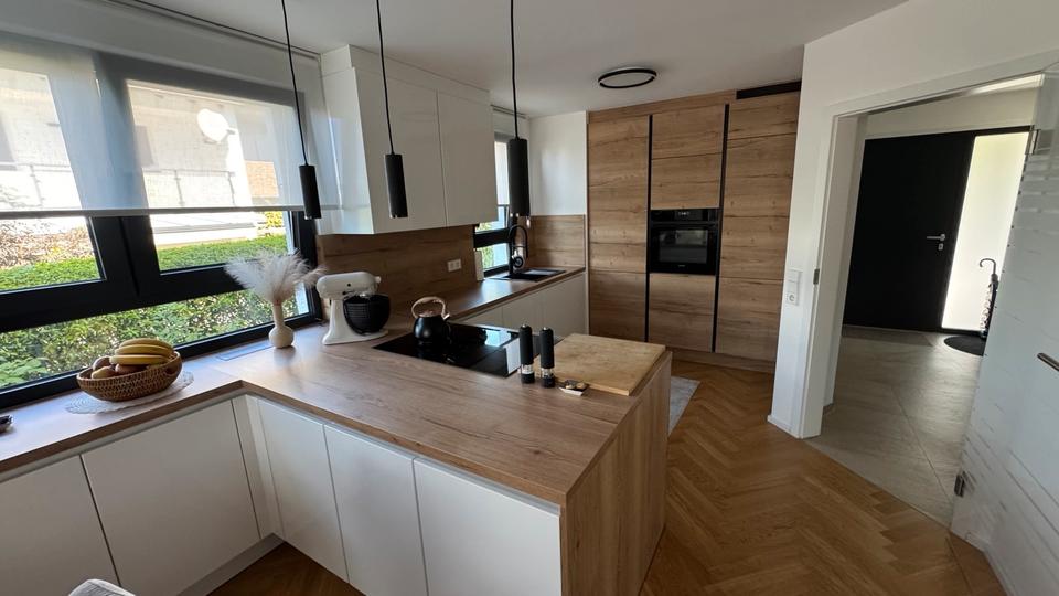 Doppelhaushälfte Sachsenheim - 5 Zimmer, 95 m&sup2;, 605.000&euro; | Angebot:27217684