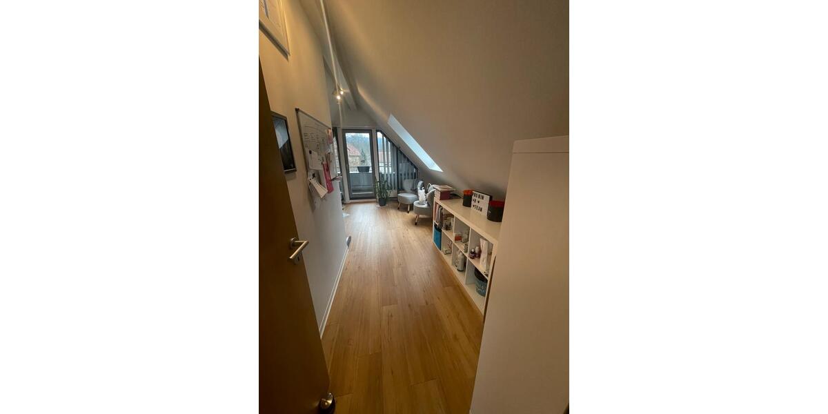 Maisonettenwohnung Weinsberg - 5 Zimmer, 118 m&sup2;, 1.750&euro; | Angebot:27595285