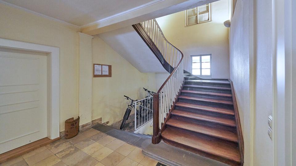 Dachgeschoßwohnung Bietigheim-Bissingen Bissingen - 3 Zimmer, 80 m&sup2;, 1.000&euro; | Angebot:25162024