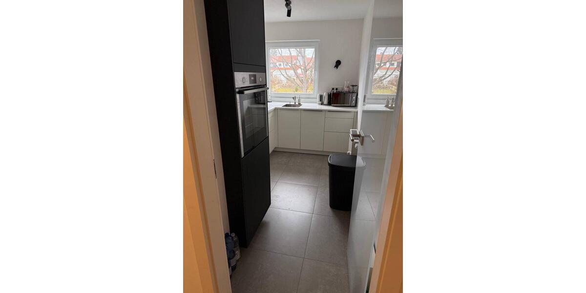 Etagenwohnung Stuttgart Degerloch - 2 Zimmer, 56 m&sup2;, 1.100&euro; | Angebot:25365038