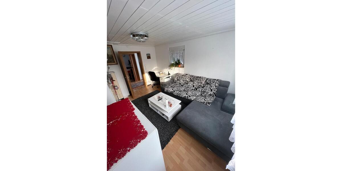 Etagenwohnung Böblingen Dagersheim - 2 Zimmer, 50 m&sup2;, 1.200&euro; | Angebot:27543047