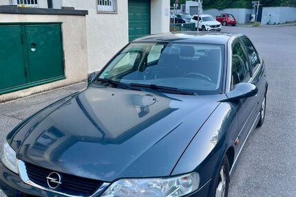 Opel Vectra 169.000 km 1.150 &euro; Stuttgart 70176