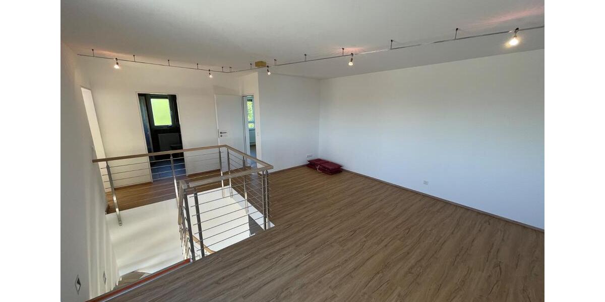 Maisonettenwohnung Plochingen - 6 Zimmer, 150 m&sup2;, 1.850&euro; | Angebot:25942980