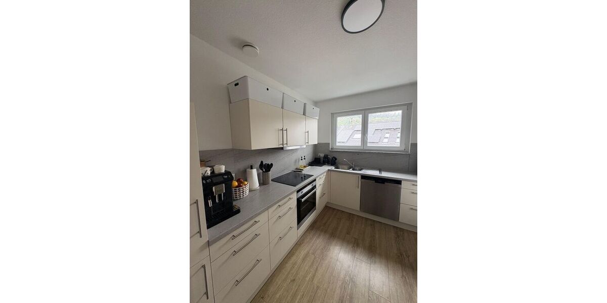 Moderne 2-Zimmerwohnung mit Küche & Fußbodenheizung in zentraler Lage - Etagenwohnung Plochingen | Angebot:27545225