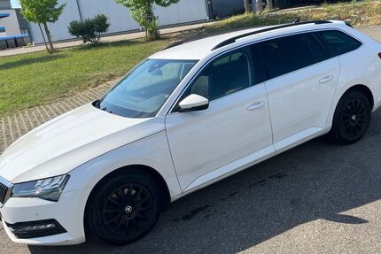 Skoda Superb 237.000 km 11.990 &euro; Ludwigsburg 71642