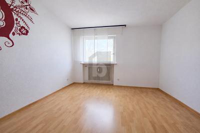 WG ZIMMER, AB SOFORT FREI - Wohnung Stuttgart Freiberg Freiberg | Angebot:26043948