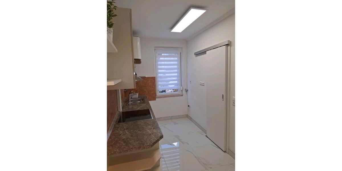 Hochparterre Stuttgart Stuttgart-Ost - 3 Zimmer, 67 m&sup2;, 280.000&euro; | Angebot:24842544