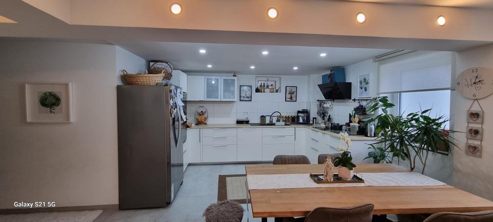 Terrassenwohnung Leonberg - 3 Zimmer, 95 m&sup2;, 1.580&euro; | Angebot:23838815