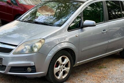 Opel Zafira 210.000 km 689 &euro; Stuttgart 70469