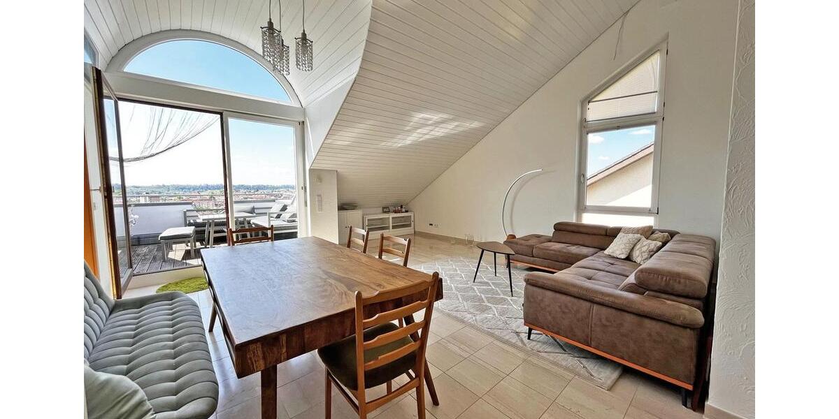 Dachgeschoßwohnung Lauffen am Neckar - 3.5 Zimmer, 89 m&sup2;, 1.250&euro; | Angebot:26477083