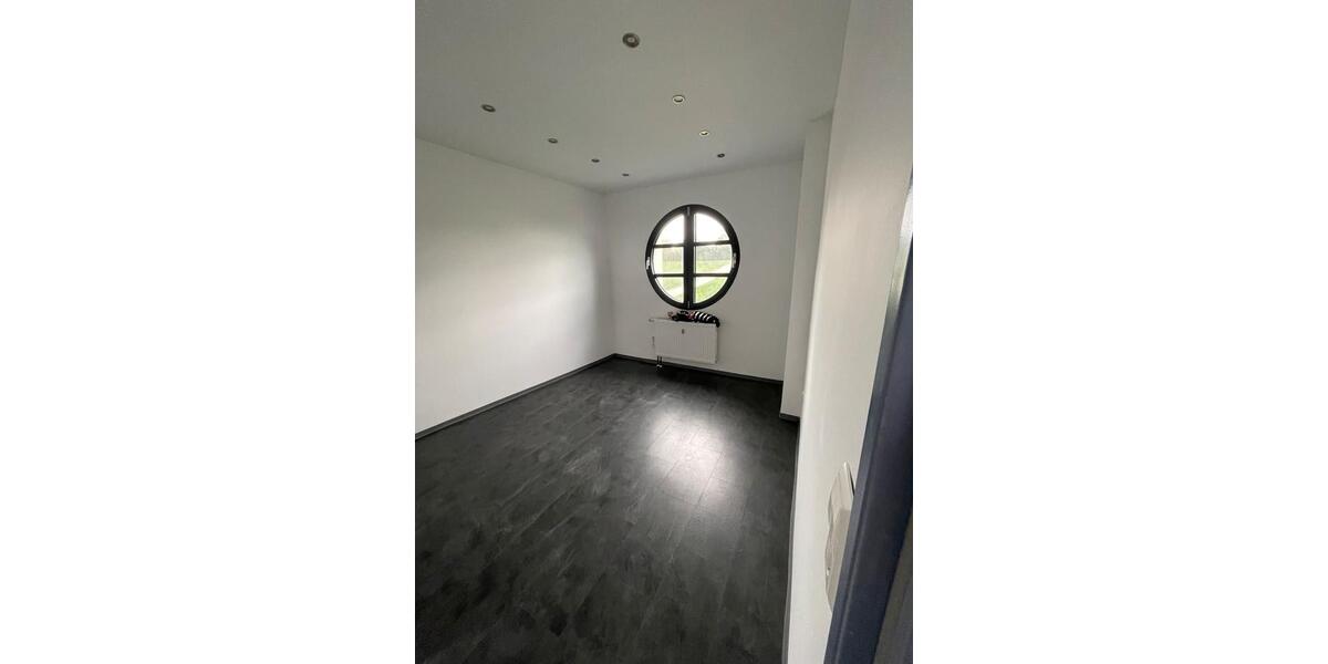 Gewerbeobjekt Ditzingen - 2.600&euro; | Angebot:25596910