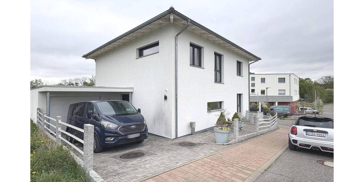 Einfamilienhaus Hemmingen - 8 Zimmer, 246 m&sup2;, 2.700&euro; | Angebot:26557187