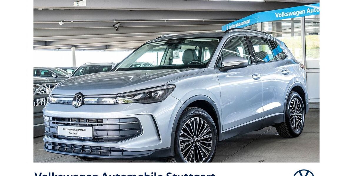 VW Tiguan 10.228 km 32.830 &euro; Stuttgart-Wangen 70188
