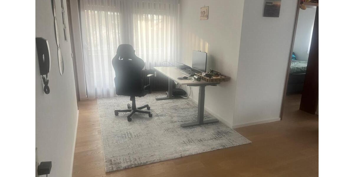 Etagenwohnung Stuttgart Botnang - 2.5 Zimmer, 62 m&sup2;, 1.350&euro; | Angebot:27549971