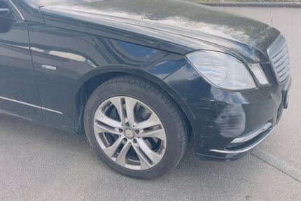 Mercedes-Benz E 350 205.500 km 4.250 &euro; Stuttgart 70193