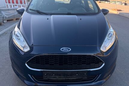 Ford Fiesta 97.000 km 5.599 &euro; Stuttgart 70376