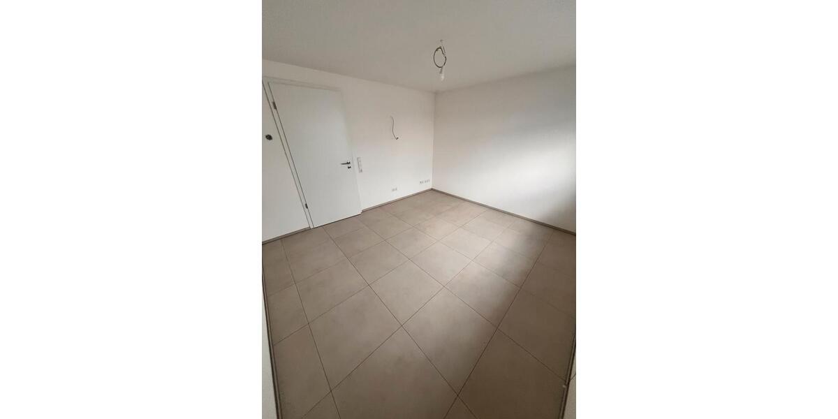 Erdgeschoßwohnung Brackenheim - 2 Zimmer, 55 m&sup2;, 950&euro; | Angebot:25182501