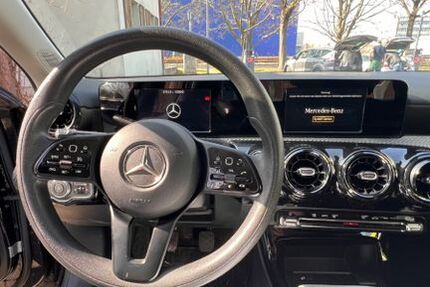 Mercedes-Benz A 180 150.000 km 12.500 &euro; Stuttgart 70372