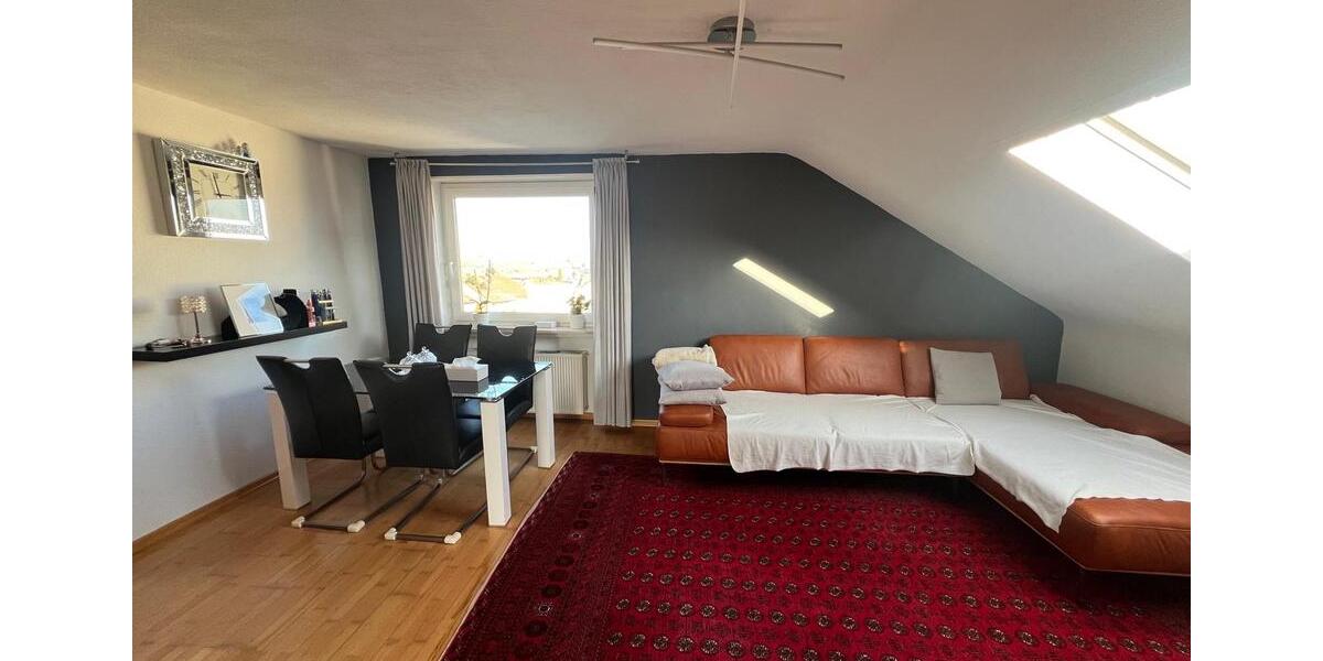 Dachgeschoßwohnung Möglingen - 3 Zimmer, 74 m&sup2;, 1.000&euro; | Angebot:25219379