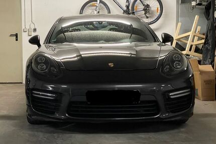 Porsche Panamera 130.000 km 41.900 &euro; Ludwigsburg 71633
