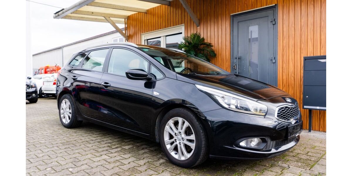 Kia ceed / Ceed 126.000 km 7.850 &euro; Sulzbach an der Murr 71560