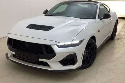 Ford Mustang 15.500 km 45.990 &euro; Marbach 71672