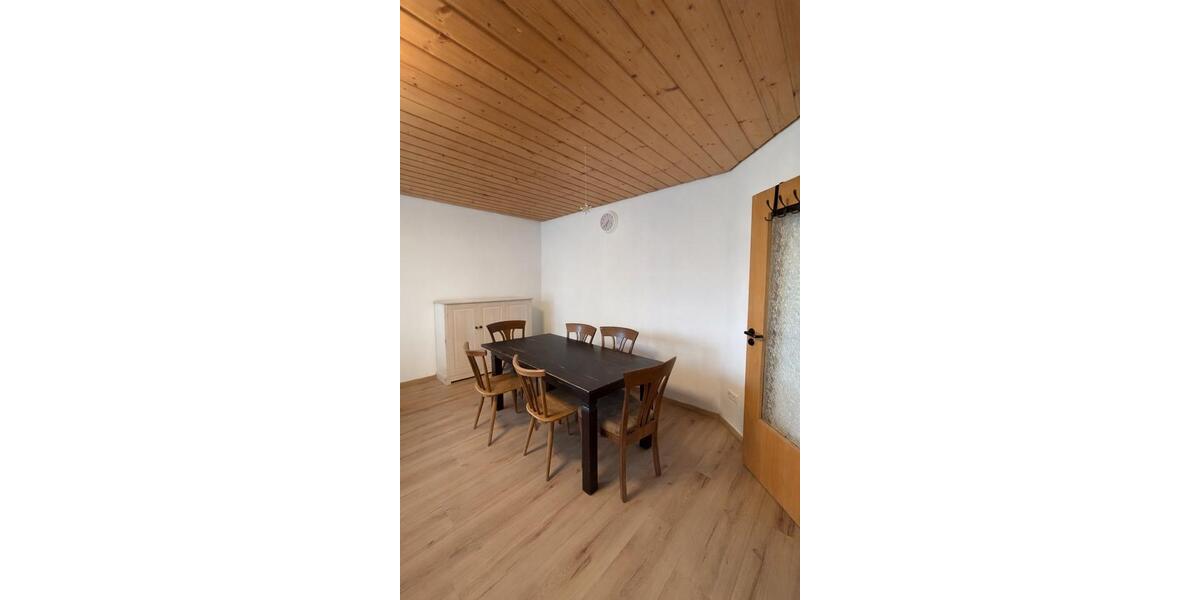 Etagenwohnung Heilbronn - 3 Zimmer, 100 m&sup2;, 1.150&euro; | Angebot:26464782