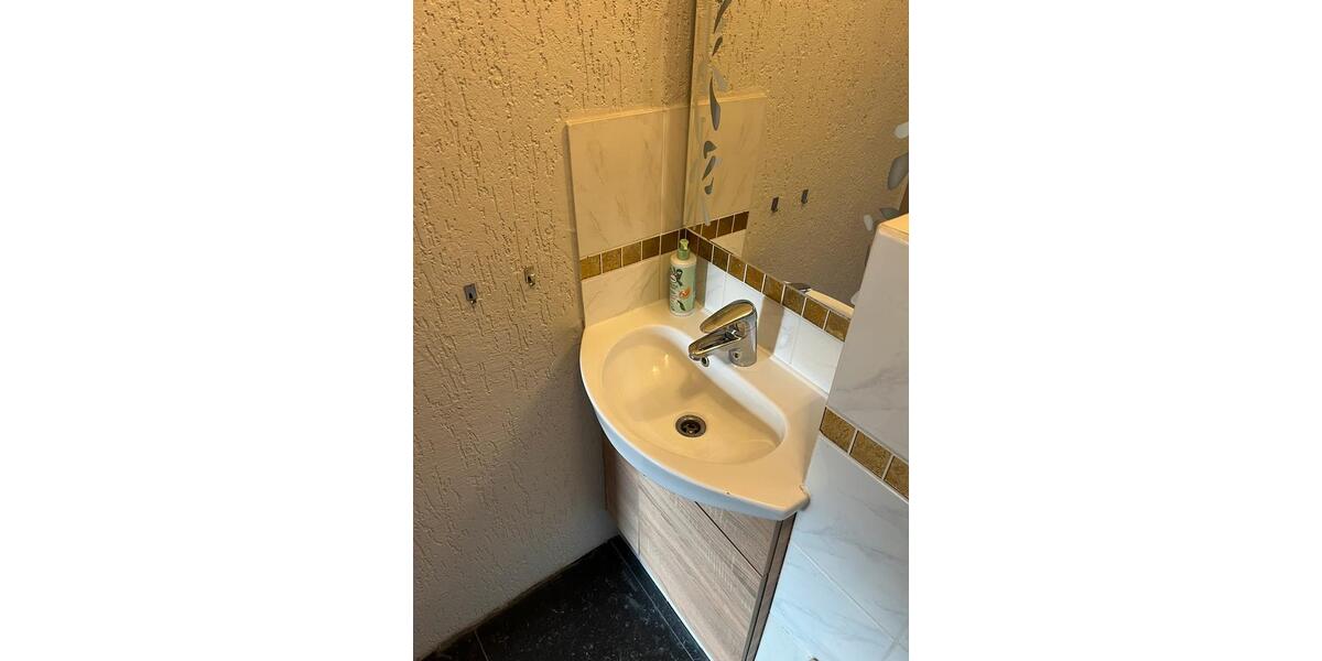 Etagenwohnung Heilbronn - 3 Zimmer, 8 m&sup2;, 500&euro; | Angebot:24891170