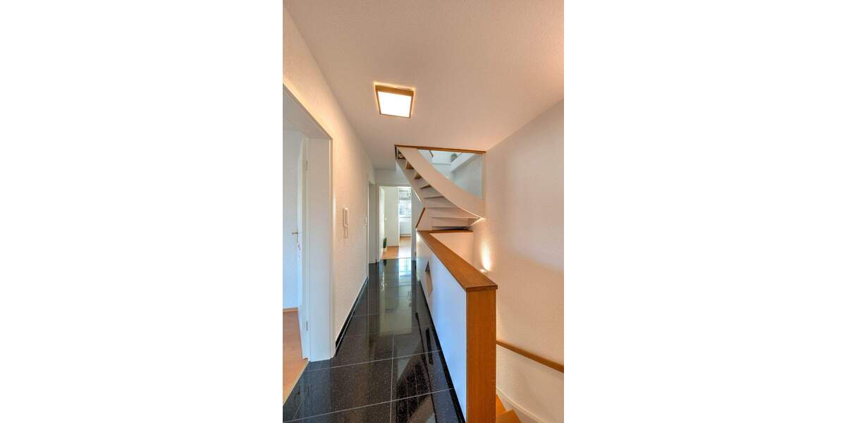 Doppelhaushälfte Leonberg Ramtel - 5 Zimmer, 123 m&sup2;, 719.000&euro; | Angebot:25694968