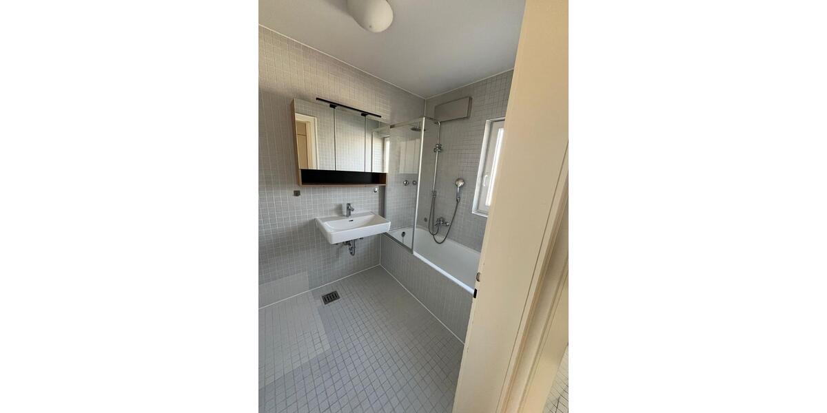 Etagenwohnung Heilbronn Böckingen - 3 Zimmer, 78 m&sup2;, 990&euro; | Angebot:25804710