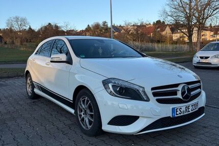 Mercedes-Benz A 180 95.000 km 11.500 &euro; Esslingen 73732