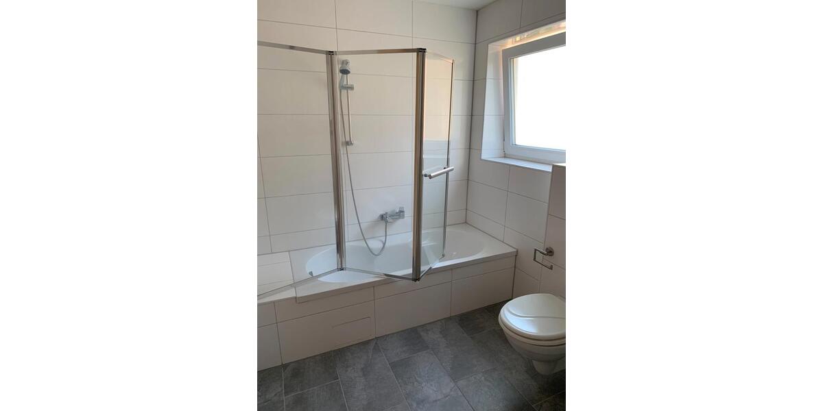 Erdgeschoßwohnung Gemmrigheim - 6 Zimmer, 150 m&sup2;, 1.990&euro; | Angebot:27570550