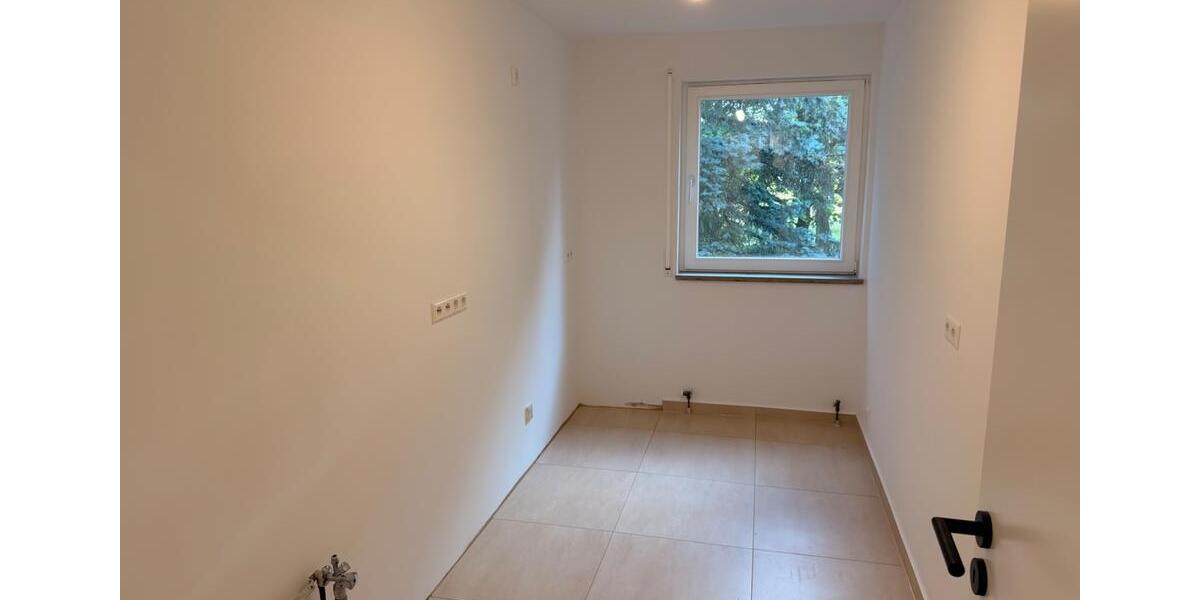 Etagenwohnung Ludwigsburg Hoheneck - 2 Zimmer, 68 m&sup2;, 315.000&euro; | Angebot:27128145