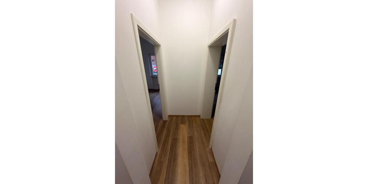 Erdgeschoßwohnung Stuttgart Lehen - 4 Zimmer, 114 m&sup2;, 550&euro; | Angebot:25963144