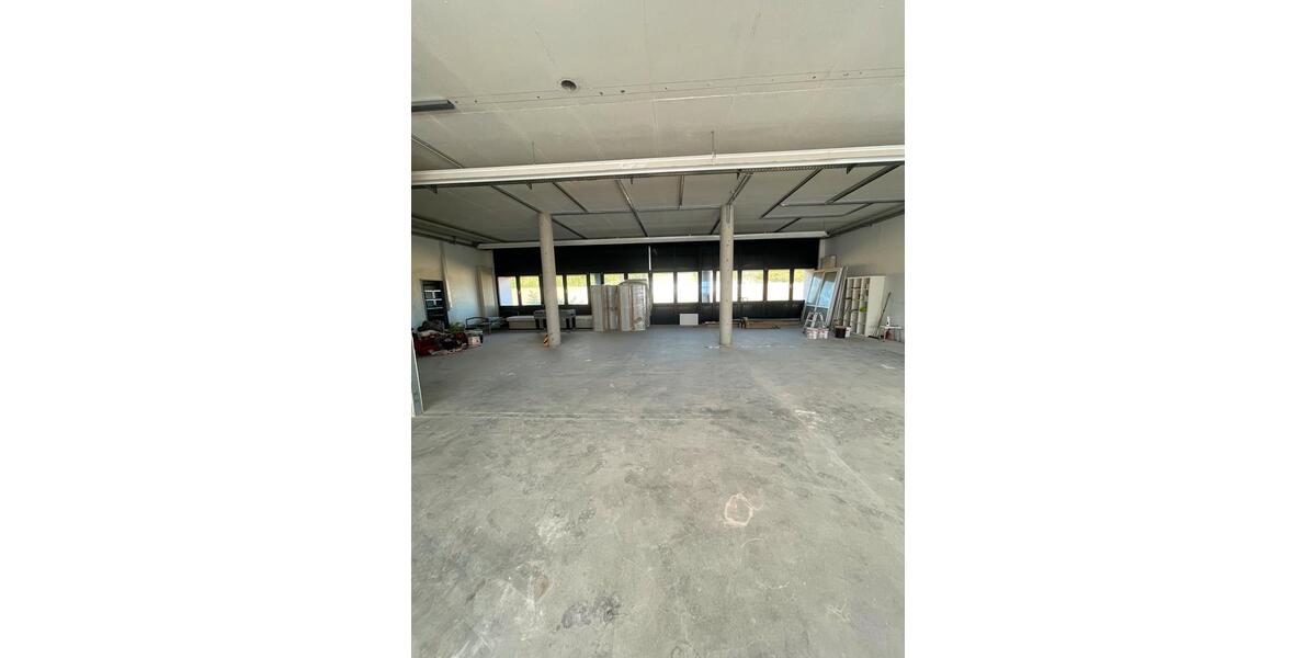 Gewerbeobjekt Ditzingen - 2.600&euro; | Angebot:25596910