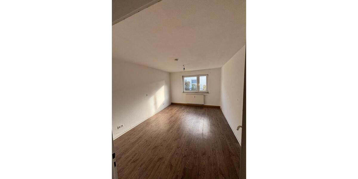 Erdgeschoßwohnung Mühlacker - 3 Zimmer, 67 m&sup2;, 825&euro; | Angebot:27556653