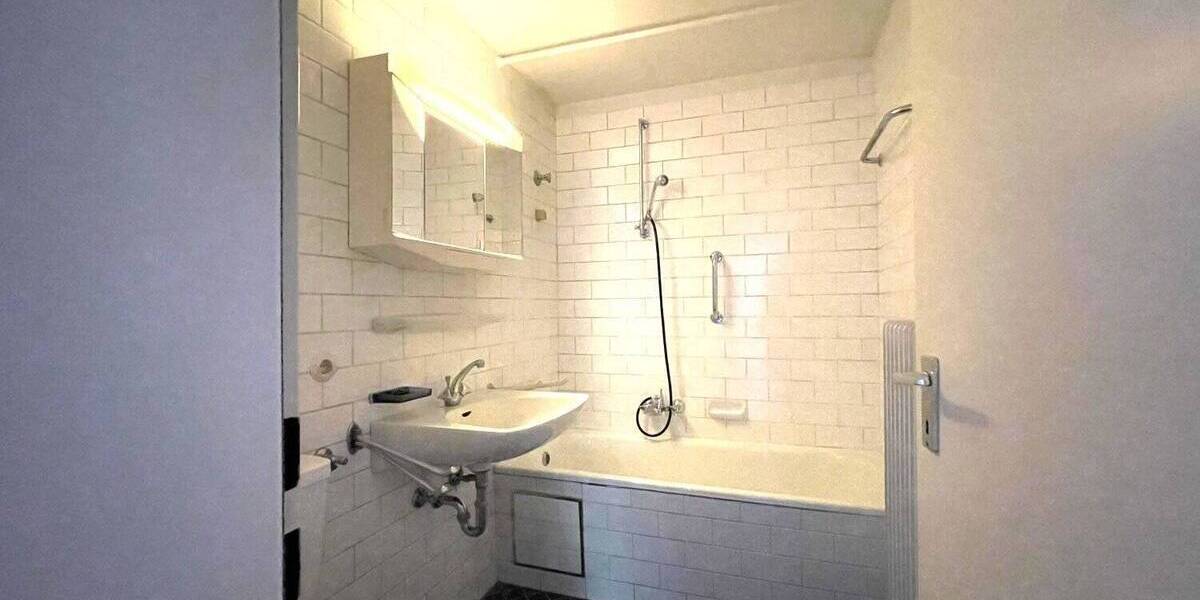 Einfamilienhaus Heimsheim - 7 Zimmer, 171 m&sup2;, 689.000&euro; | Angebot:25691712