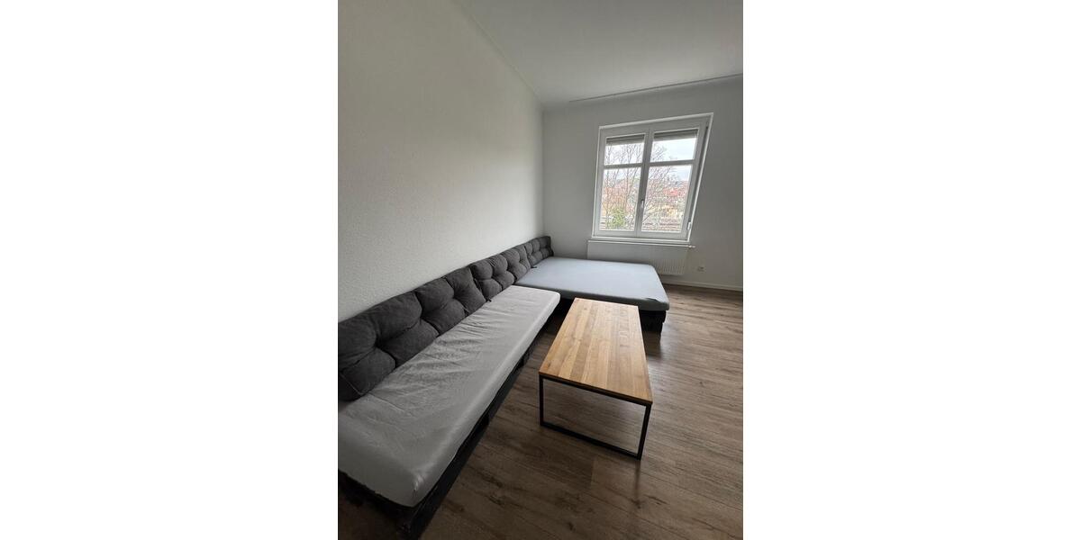 Etagenwohnung Stuttgart Bad Cannstatt - 3 Zimmer, 73 m&sup2;, 1.270&euro; | Angebot:25721143