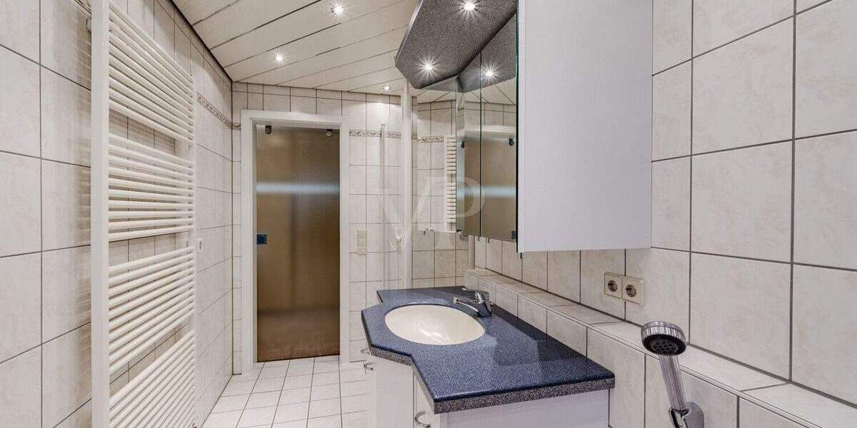 Einfamilienhaus Esslingen am Neckar / Wäldenbronn Wäldenbronn - 6 Zimmer, 178 m&sup2;, 695.000&euro; | Angebot:25928295