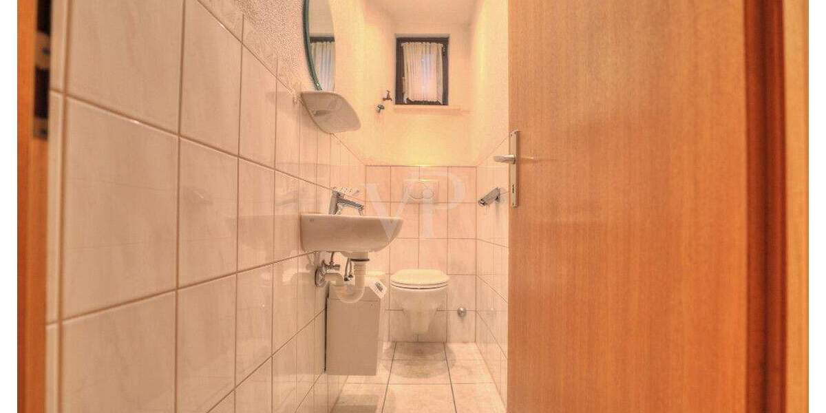 Einfamilienhaus Heilbronn / Neckargartach Neckargartach - 6 Zimmer, 102 m&sup2;, 345.000&euro; | Angebot:25674974