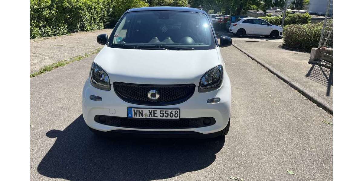Smart forFour 54.700 km 8.799 &euro; Schwaikheim 71409