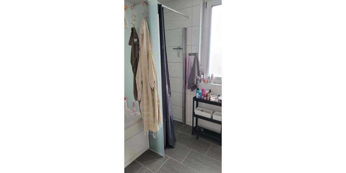 Maisonettenwohnung Sachsenheim - 4 Zimmer, 140 m&sup2;, 1.300&euro; | Angebot:26124261