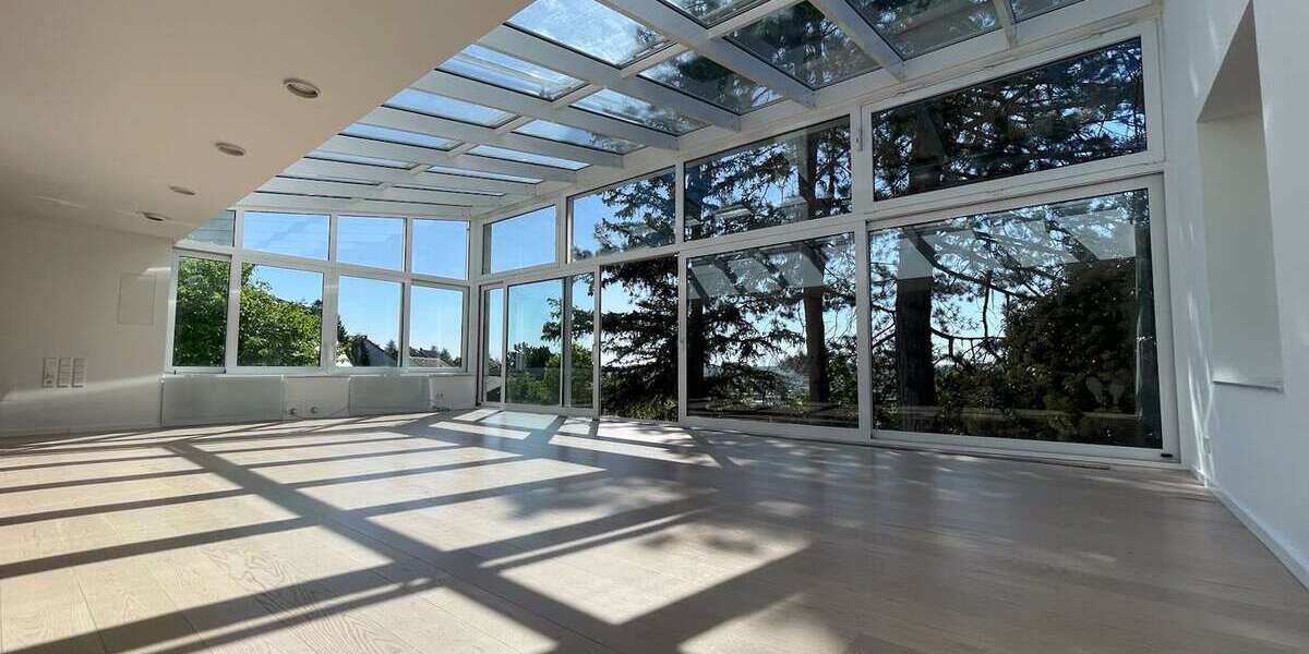 Einfamilienhaus Esslingen am Neckar Hegensberg - 5 Zimmer, 350 m&sup2;, 950.000&euro; | Angebot:26818493
