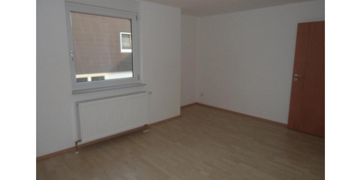 Doppelhaushälfte Tamm - 7 Zimmer, 186 m&sup2;, 890.000&euro; | Angebot:26889286