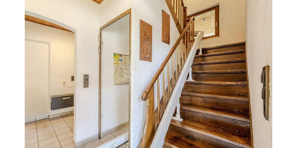 Einfamilienhaus Besigheim - 5 Zimmer, 122 m&sup2;, 469.000&euro; | Angebot:25899230