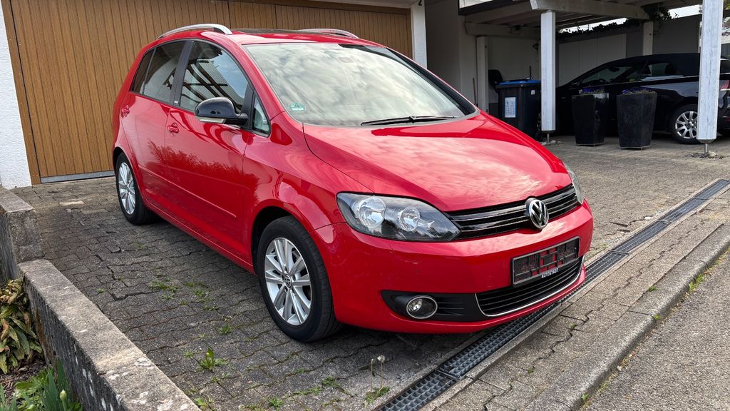 VW Golf 158.000 km 4.900 &euro; Althütte 71566