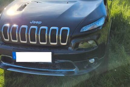 Jeep Cherokee 153.000 km 11.500 &euro; Heilbronn 74078