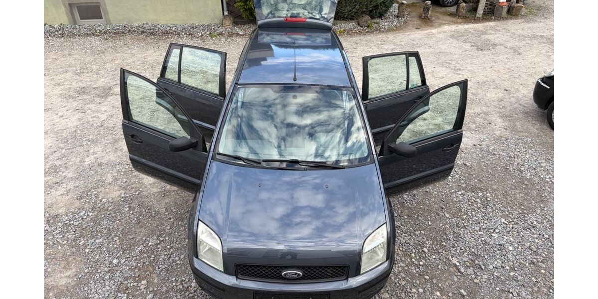 Ford Fusion 142.379 km 2.990 &euro; Böblingen 71032