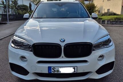 BMW X5 75.000 km 40.500 &euro; Stuttgart 70439