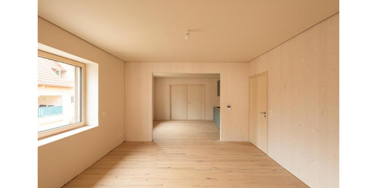 Etagenwohnung Pfaffenhofen - 3.5 Zimmer, 84 m&sup2;, 1.060&euro; | Angebot:25842265